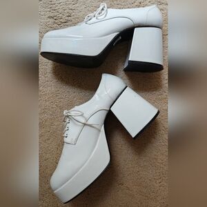 Funtasma Pleaser Jazz Disco White Patent Leather Platform Oxford Shoes.